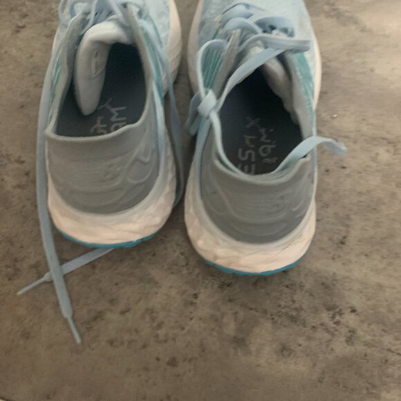 New Balance FreshFoam - Picture 6 of 8